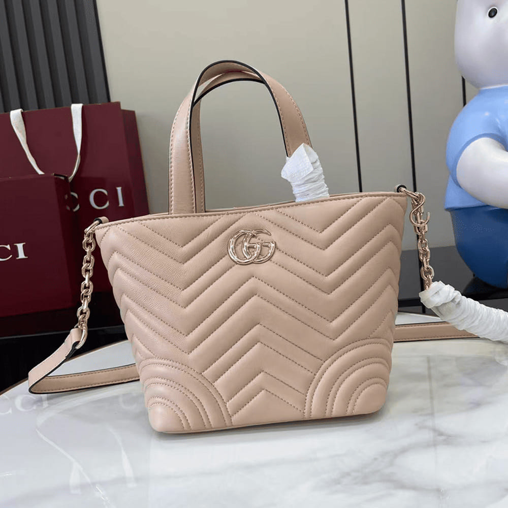 Gucci Betty small tote bag
