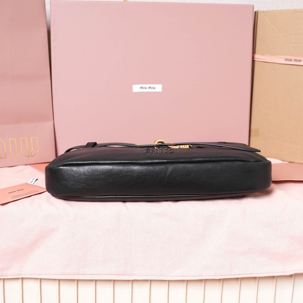 MIUMIU Regular Aventure nappa leather bag(HIGH-END GRADE)
