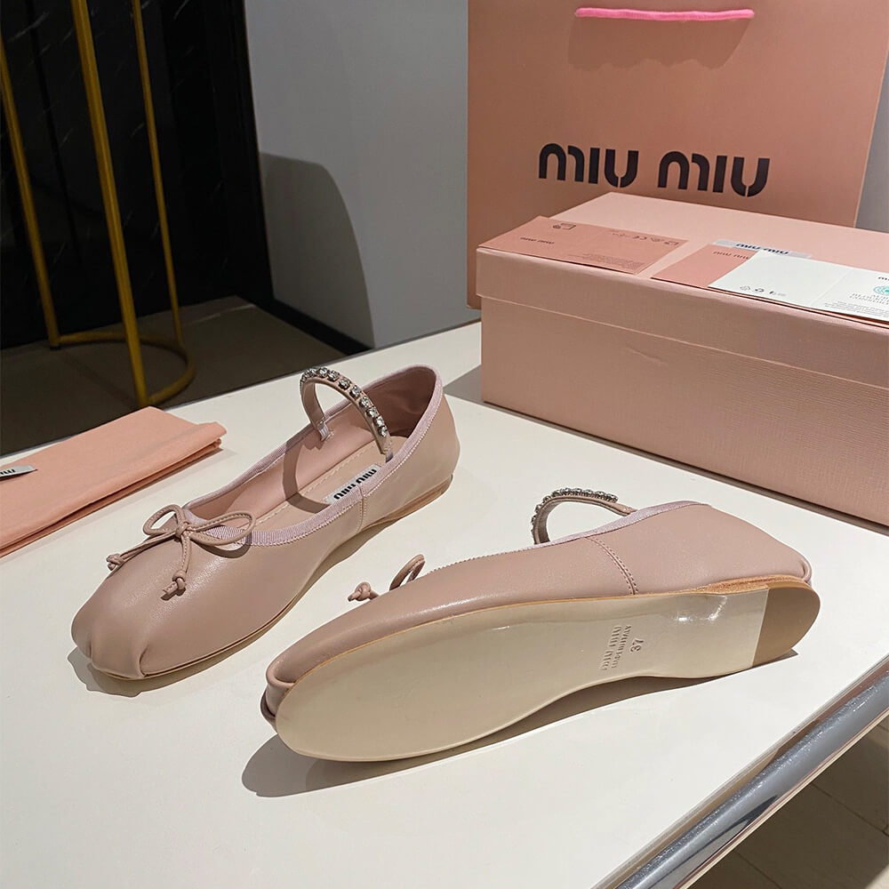 MiuMiu Leather ballerinas