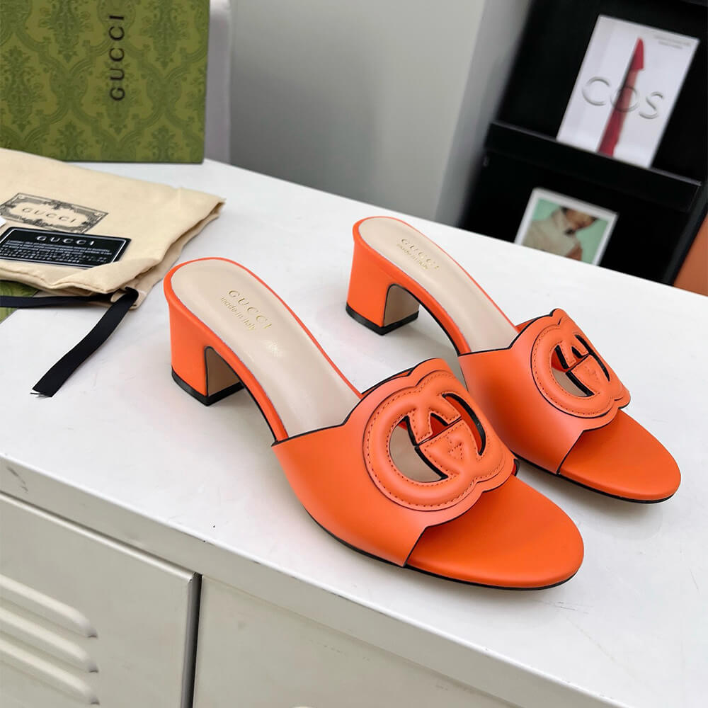 GUCCI Women s Interlocking G slide sandal