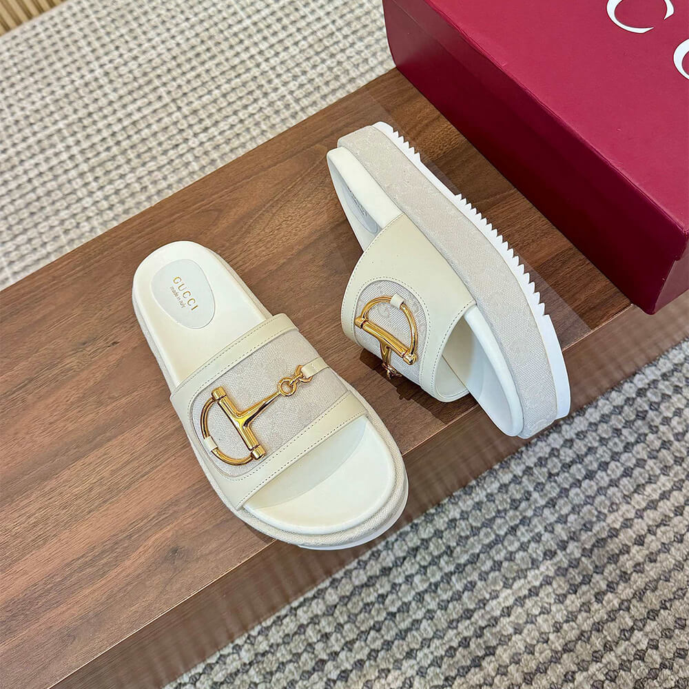 GUCCI Women s platform slide sandal