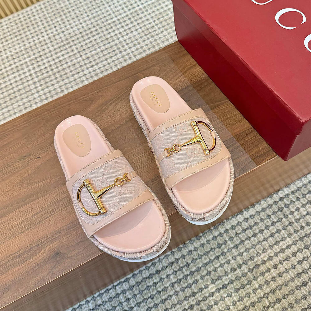 GUCCI Women s platform slide sandal