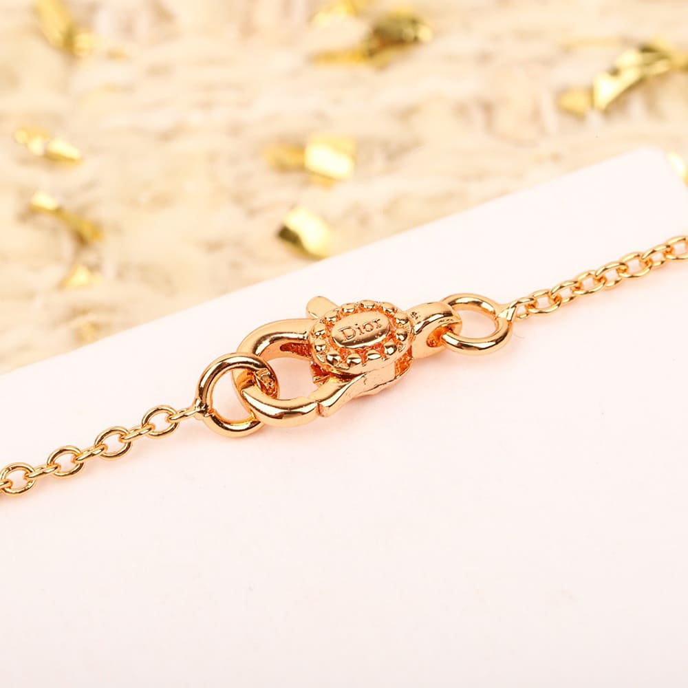 DIOR necklace