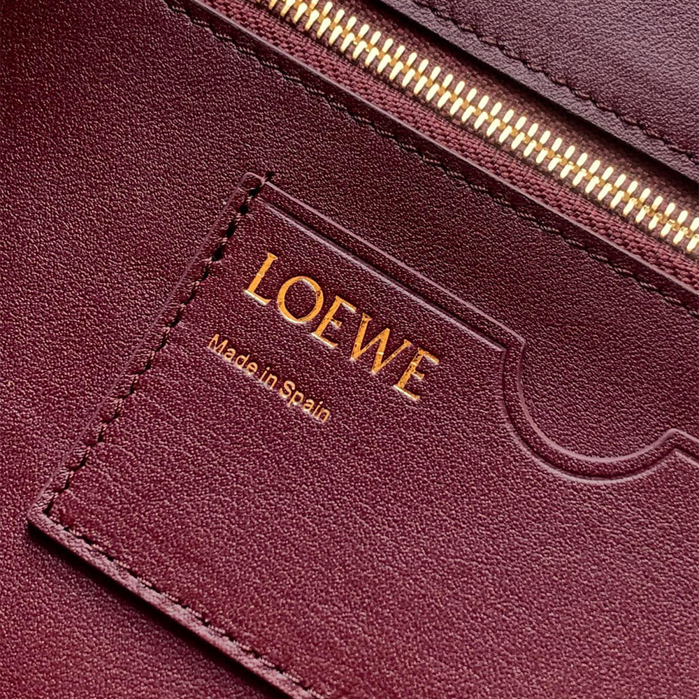 Loewe Medium Madrid bagin supple calfskin(HIGH-END GRADE)