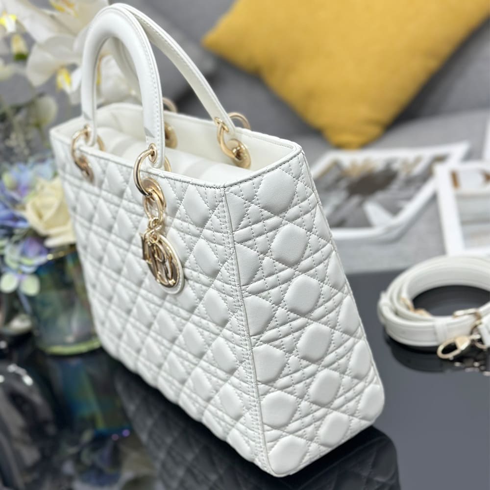 Dior Large Lady Dior Bag(HIGH-END GRADE)