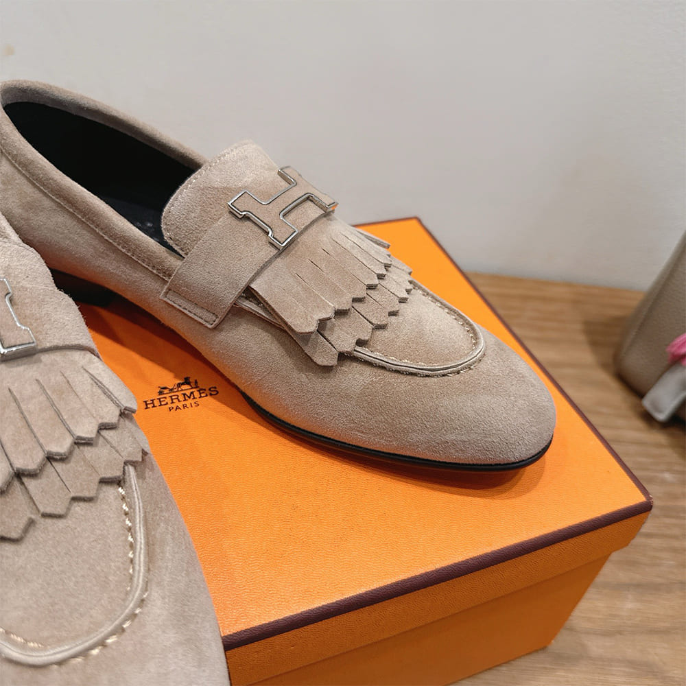 HERMES Royal loafers