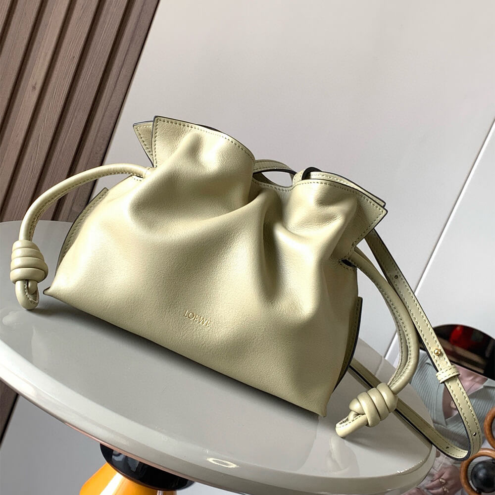 Loewe Mini Flamenco clutch in nappa calfskin(HIGH-END GRADE)