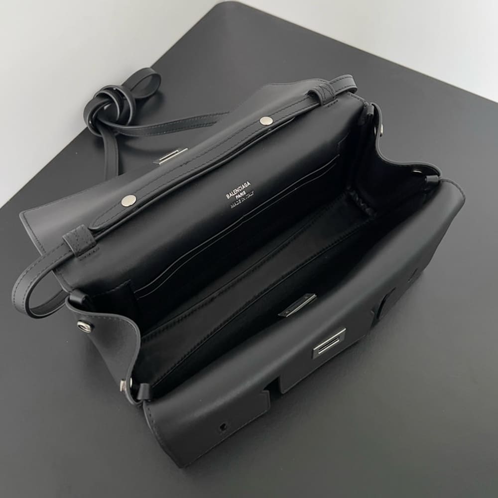 Balenciaga Women s Bel Air Clutch On Strap Small(HIGH-END GRADE)