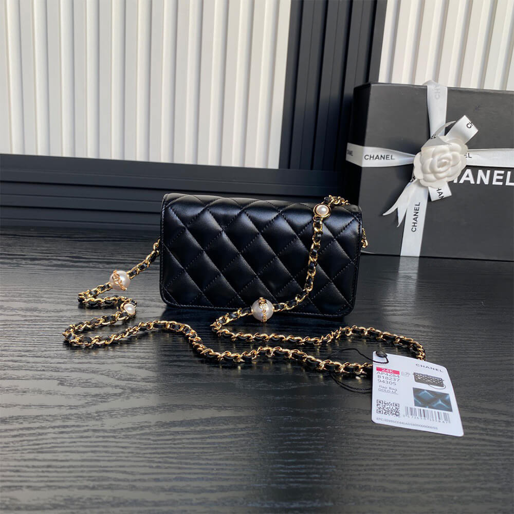 CHANEL Flap Phone Holder with Chain(HIGH-END GRADE)